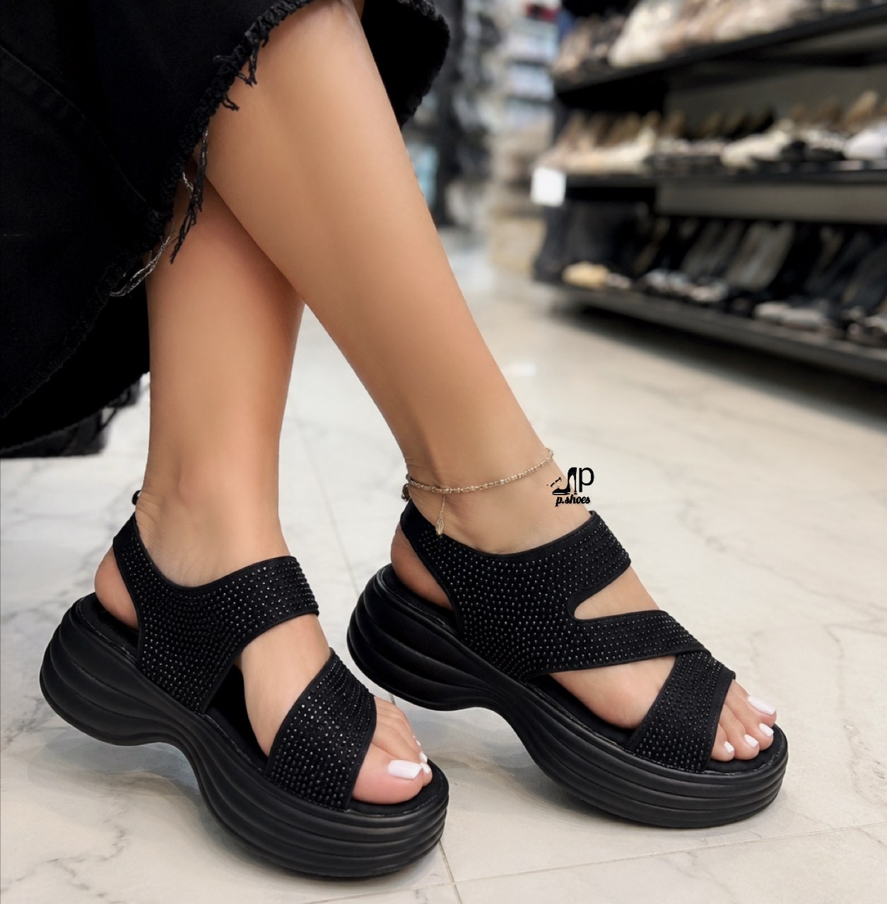 صندل زنانه زیره پیو ۵ سانت متریال ترک کد PR4040